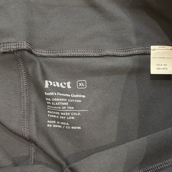 Pact On The Go-To Legging Midnight Blue - Picture 2 of 3